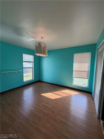 871 Lake McGregor DR, Fort Myers, FL 33919