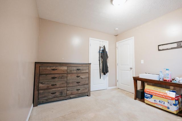 12840 Kingsley Court, Evansville, IN 47725