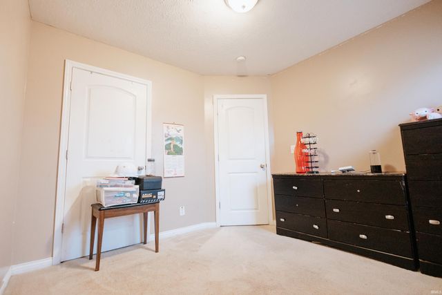 12840 Kingsley Court, Evansville, IN 47725