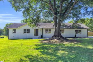 2 Melbourne Lane, Greenville, SC 29615