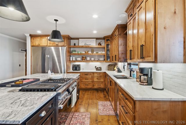 6501 E 370 Road, Oologah, OK 74053