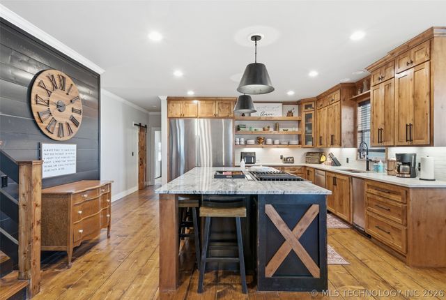 6501 E 370 Road, Oologah, OK 74053