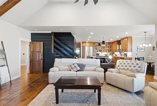 6501 E 370 Road, Oologah, OK 74053