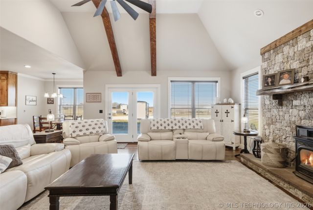 6501 E 370 Road, Oologah, OK 74053