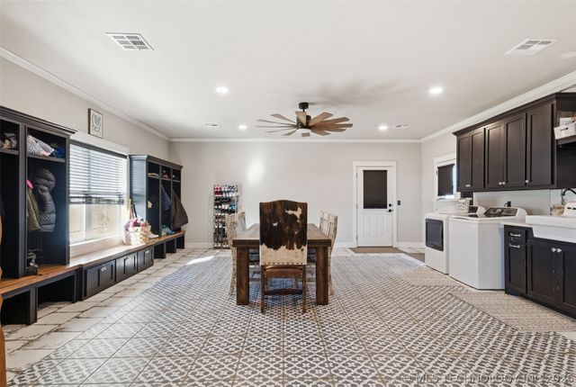 6501 E 370 Road, Oologah, OK 74053