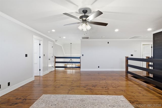 6501 E 370 Road, Oologah, OK 74053