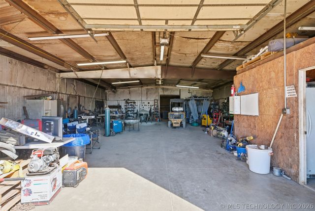 6501 E 370 Road, Oologah, OK 74053