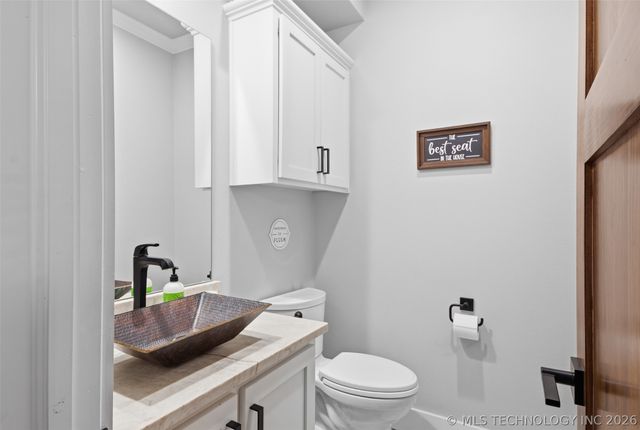 6501 E 370 Road, Oologah, OK 74053