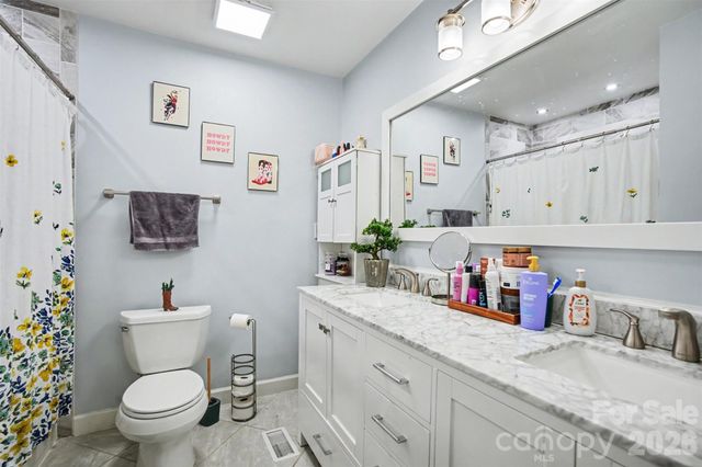1535 South Point Road, Belmont, NC 28012