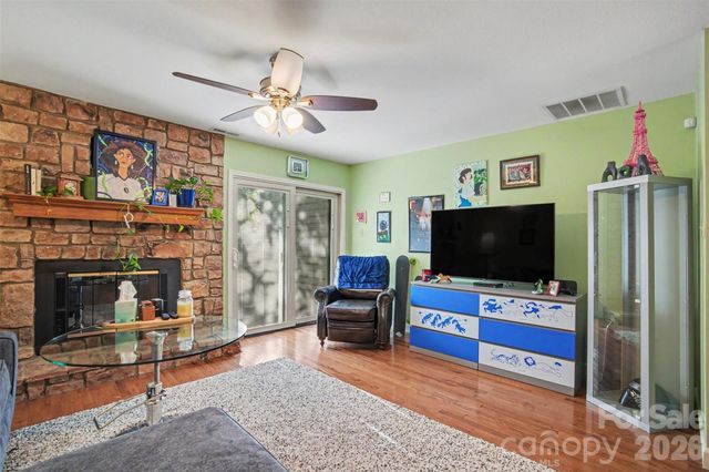 1535 South Point Road, Belmont, NC 28012