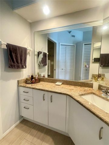 7862 SAILBOAT KEY BLVD S BOULEVARD S 504, South Pasadena, FL 33707