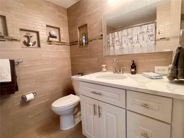 7862 SAILBOAT KEY BLVD S BOULEVARD S 504, South Pasadena, FL 33707