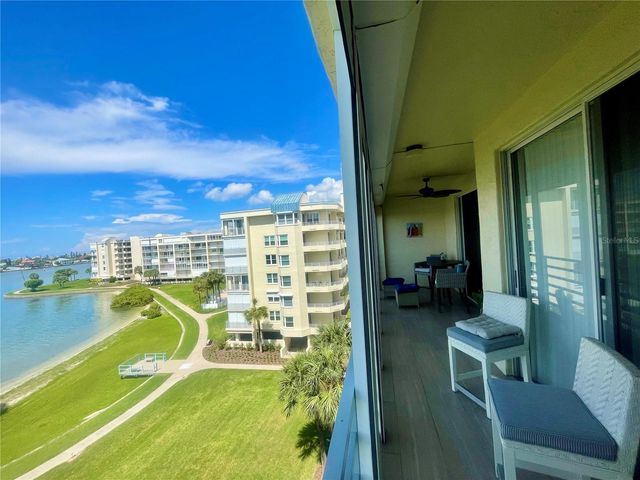 7862 SAILBOAT KEY BLVD S BOULEVARD S 504, South Pasadena, FL 33707