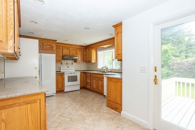 16 Westwood Rd, Lexington, MA 02420