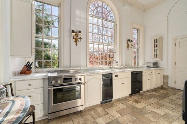 15 Catlin Road, Brookline, MA 02445