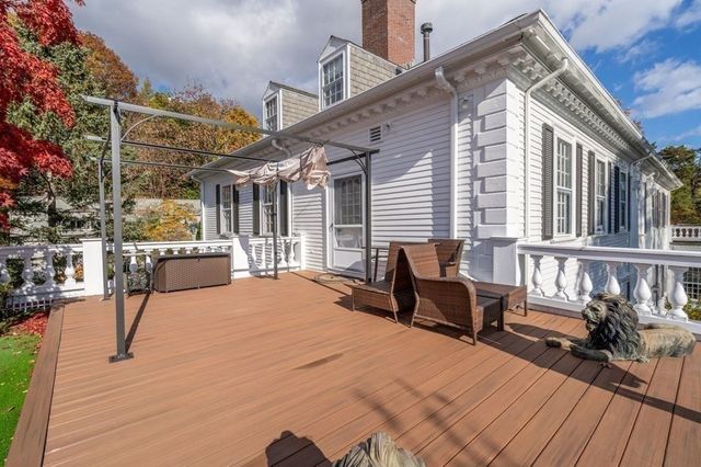 15 Catlin Road, Brookline, MA 02445