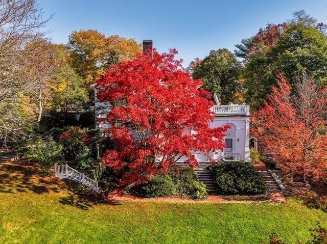 15 Catlin Road, Brookline, MA 02445