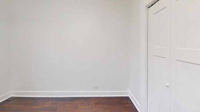 2401 E 75th Street 3, Chicago, IL 60649