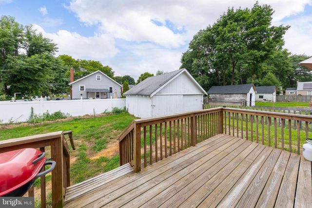 17 HARDING AVE, Pennsville, NJ 08070