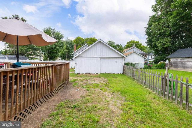 17 HARDING AVE, Pennsville, NJ 08070