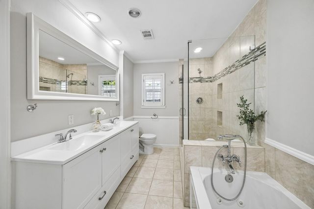 7807 Overbrook Lane, Houston, TX 77063