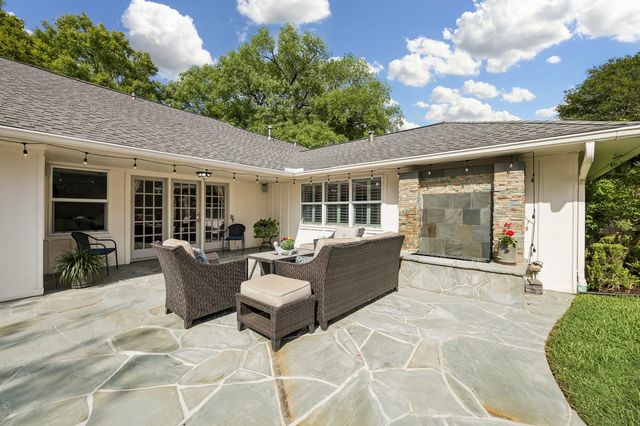 7807 Overbrook Lane, Houston, TX 77063