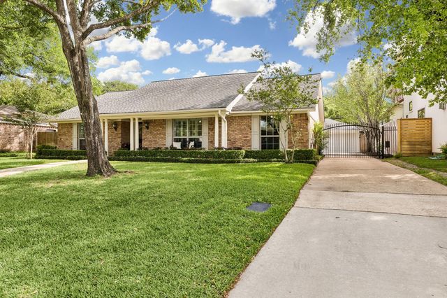 7807 Overbrook Lane, Houston, TX 77063