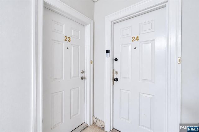 321 79th Street 23, North Bergen, NJ 07047