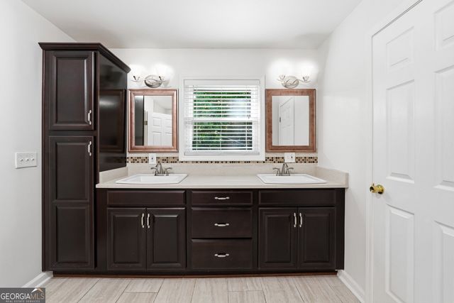 3861 Nowlin Road NW, Kennesaw, GA 30144