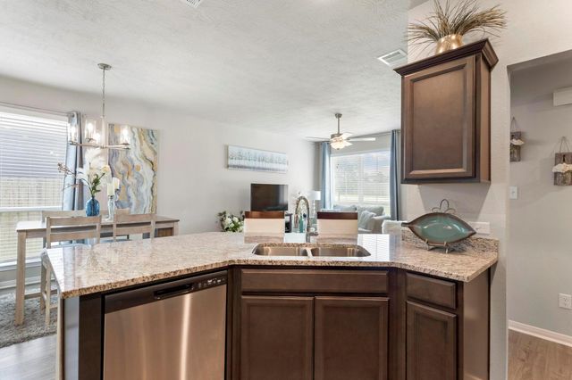 139 New Dawn Trail, Huntsville, TX 77320