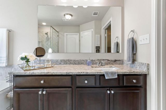 139 New Dawn Trail, Huntsville, TX 77320