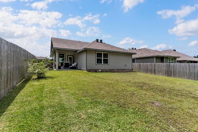 139 New Dawn Trail, Huntsville, TX 77320