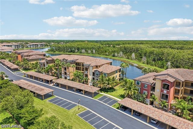 9584 Trevi CT 5227, Naples, FL 34113
