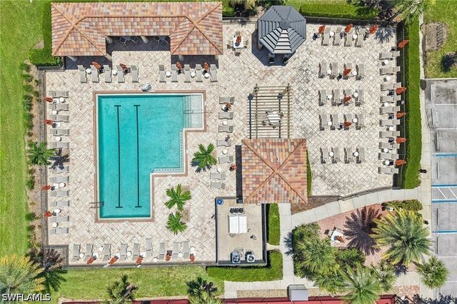 9584 Trevi CT 5227, Naples, FL 34113