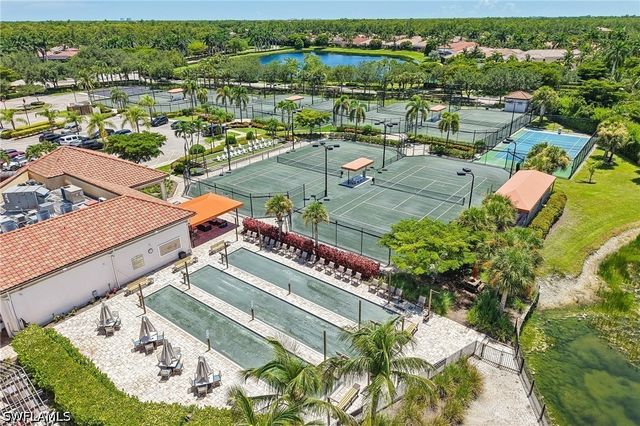 9584 Trevi CT 5227, Naples, FL 34113