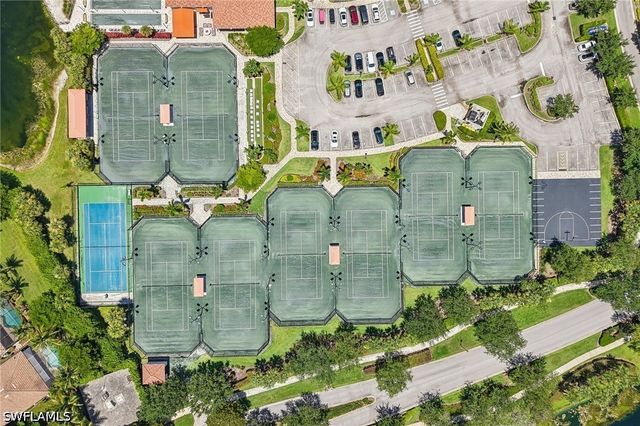 9584 Trevi CT 5227, Naples, FL 34113