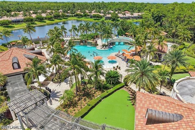 9584 Trevi CT 5227, Naples, FL 34113