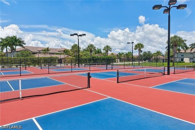 9584 Trevi CT 5227, Naples, FL 34113