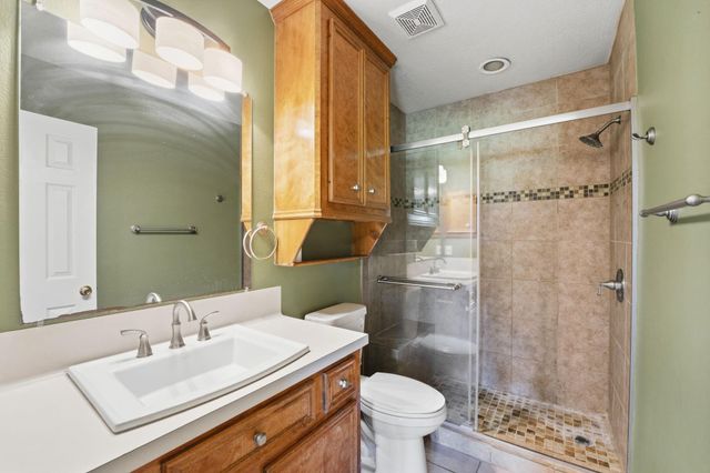 231 County Road 2234, Cleveland, TX 77327