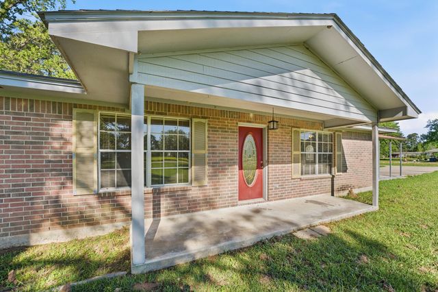 231 County Road 2234, Cleveland, TX 77327