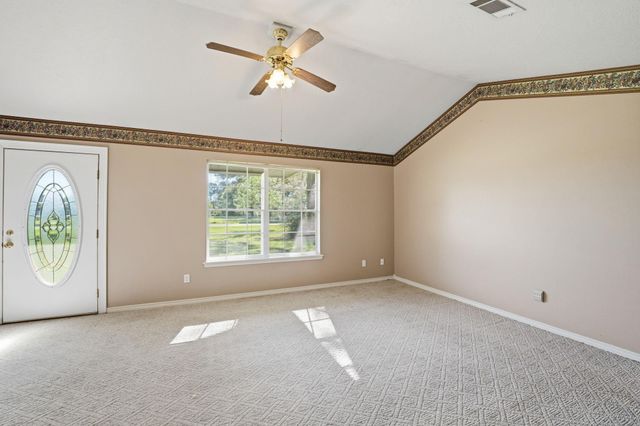 231 County Road 2234, Cleveland, TX 77327