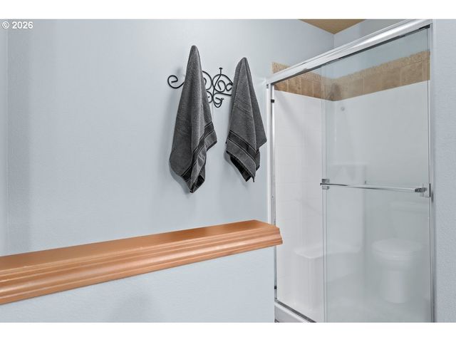 963 Sw VIEW CREST Dr, Dundee, OR 97115