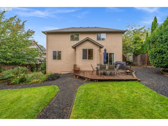 963 Sw VIEW CREST Dr, Dundee, OR 97115