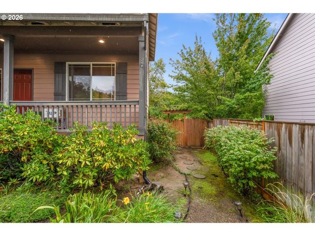 963 Sw VIEW CREST Dr, Dundee, OR 97115