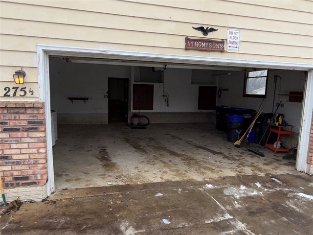 275 5th Avenue, Marion, IA 52302