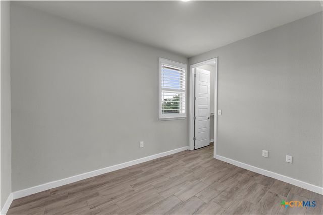 511 Taylor Drive, Horseshoe Bay, TX 78657