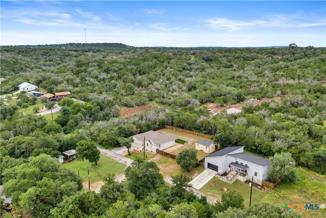 511 Taylor Drive, Horseshoe Bay, TX 78657