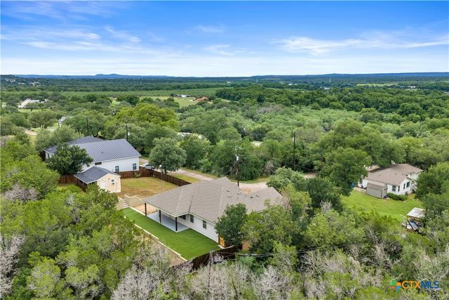 511 Taylor Drive, Horseshoe Bay, TX 78657