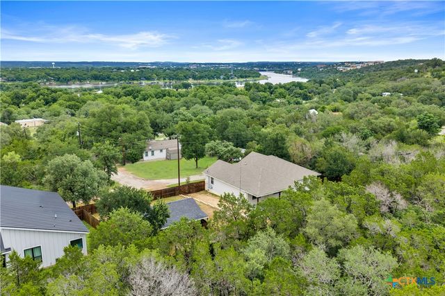 511 Taylor Drive, Horseshoe Bay, TX 78657