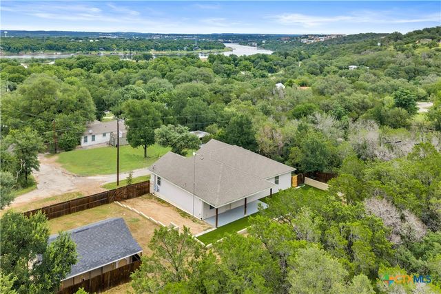 511 Taylor Drive, Horseshoe Bay, TX 78657
